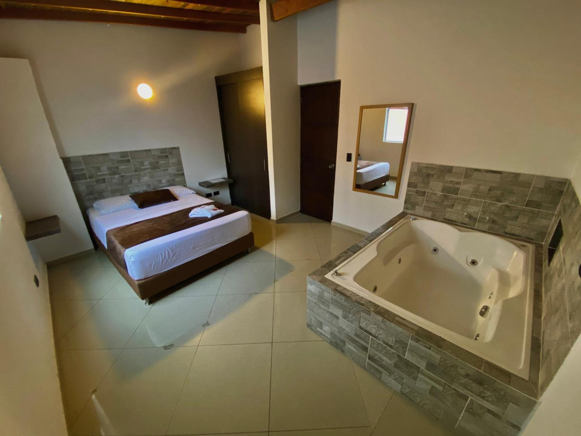 Hotel Buenos Aires Central เมเดยิน ภายนอก รูปภาพ